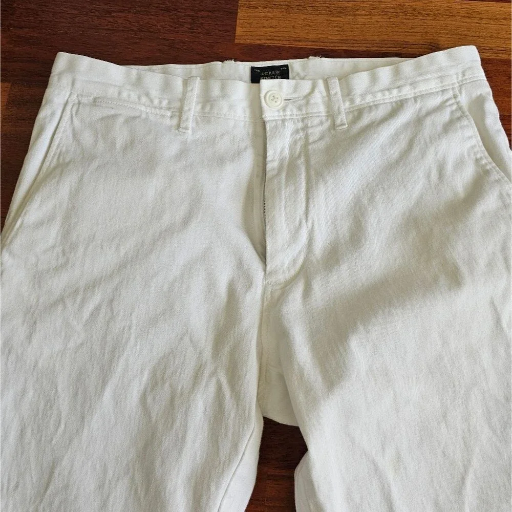 Men's J. Crew 484 Slim Fit Stretch  White Jeans 30x32.  Excellent Condition